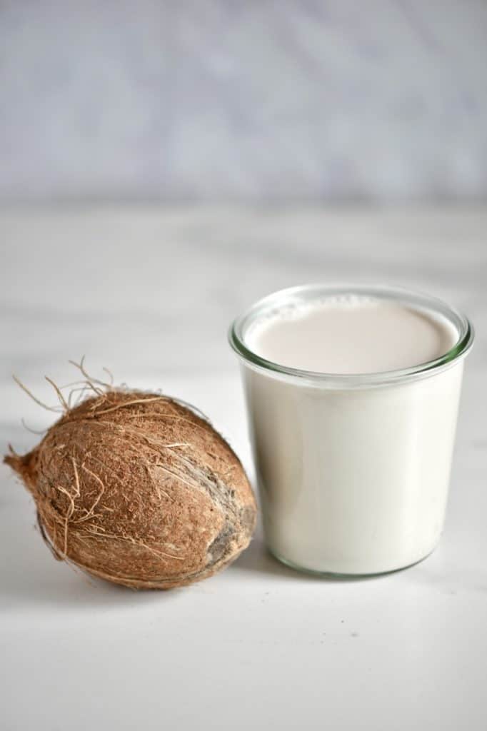 Easy Homemade Coconut Cream 2 - Alphafoodie