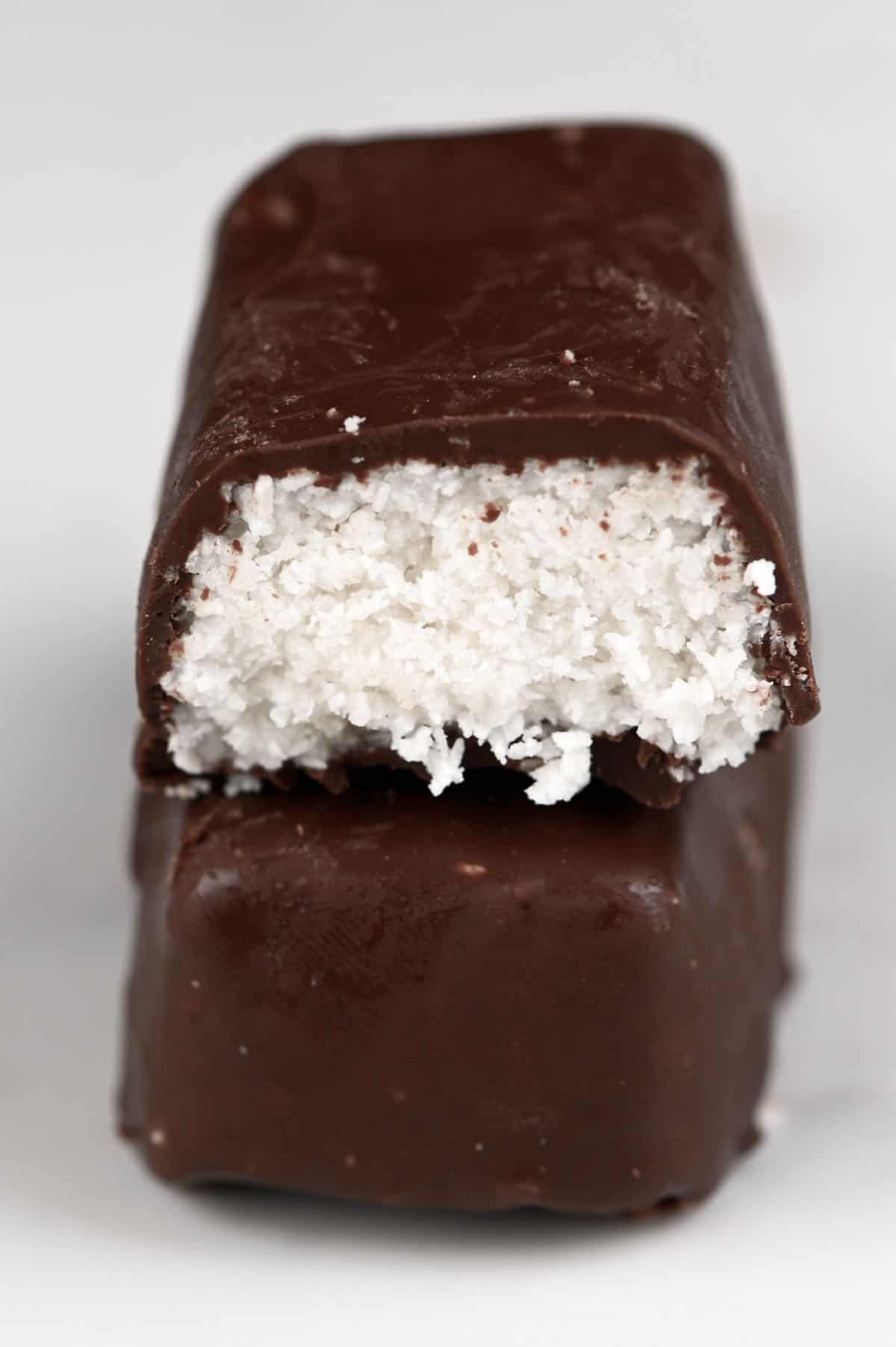Homemade Filled Chocolates (Vegan Chocolate Candy) - Alphafoodie