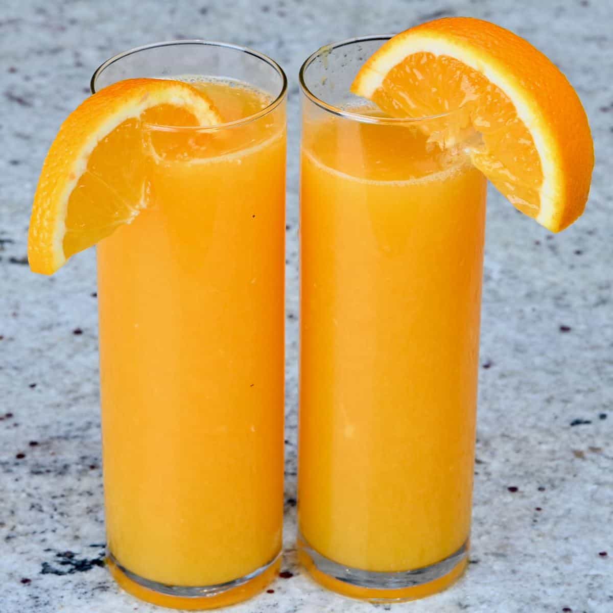 Feel the Peel' Orange Juicer Makes Cups from Peels