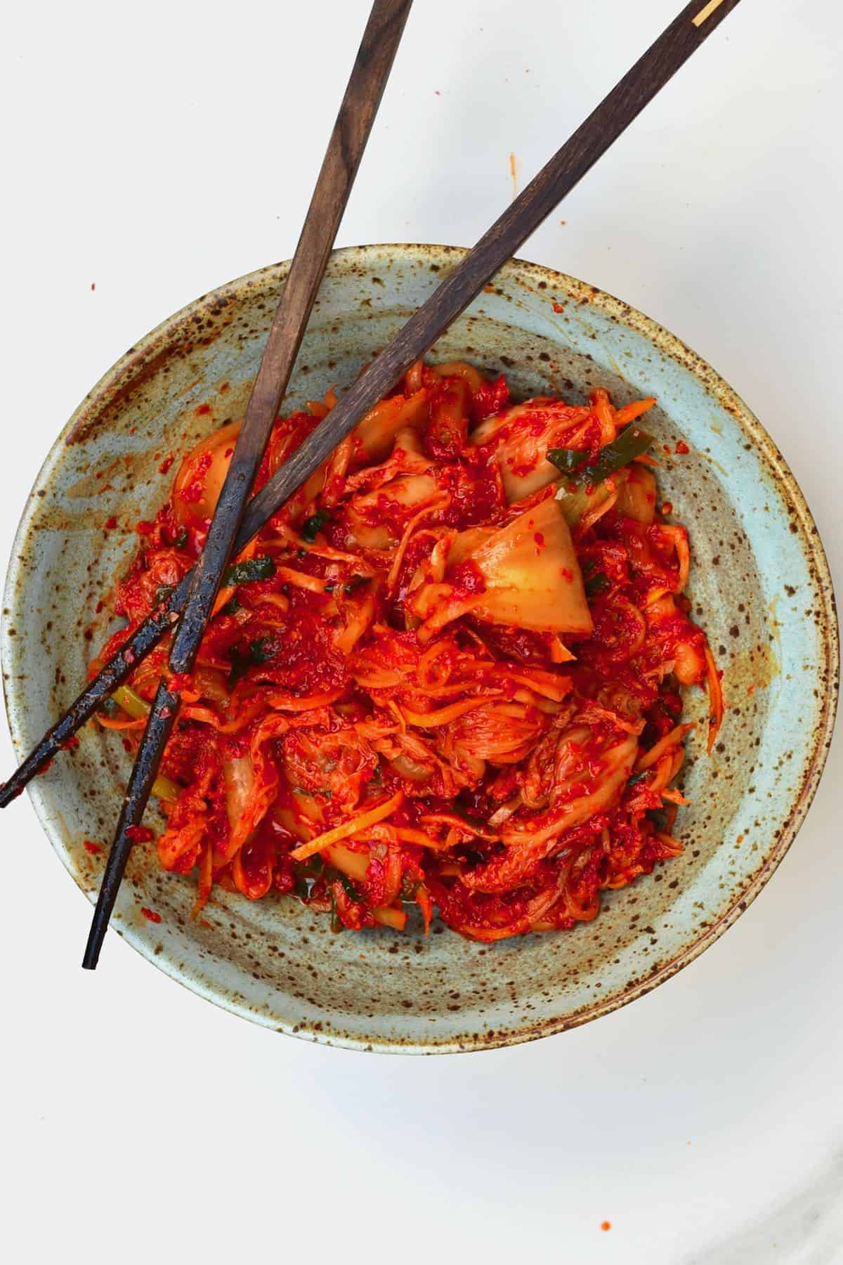 Napa Cabbage Kimchi (Korean Baechu-Kimchi) - Alphafoodie
