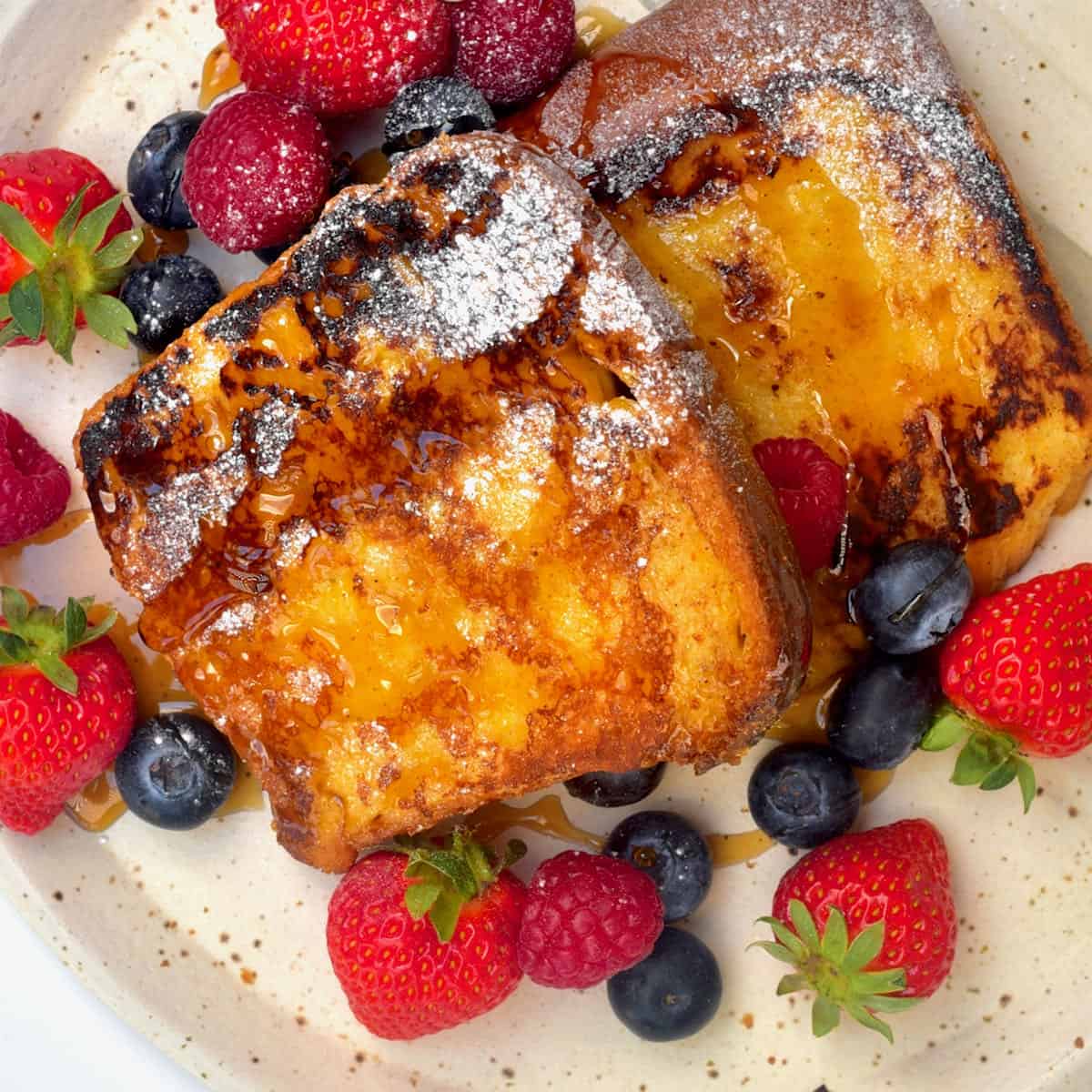 https://www.alphafoodie.com/wp-content/uploads/2021/06/French-Toast-1-of-1.jpeg