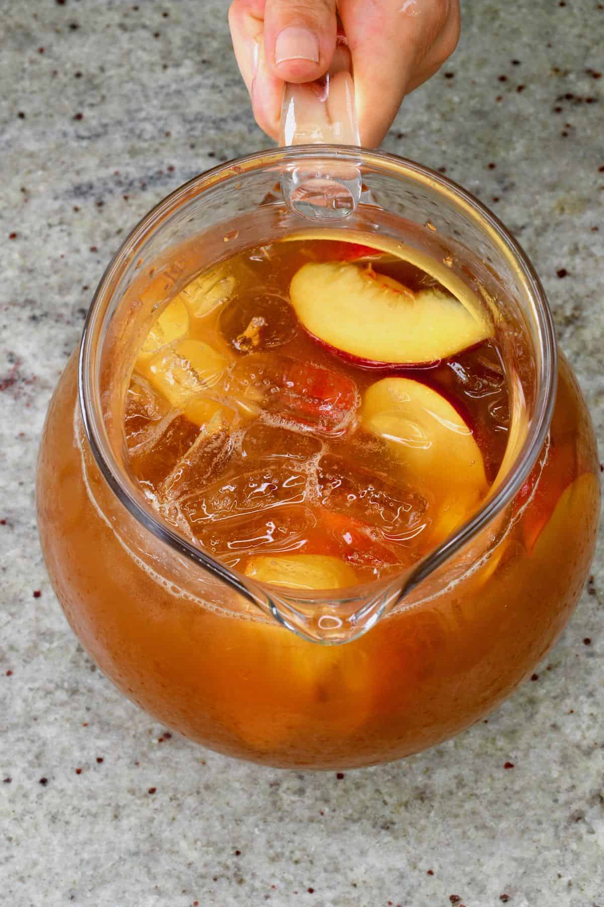 Homemade Peach Iced Tea - Delight Fuel