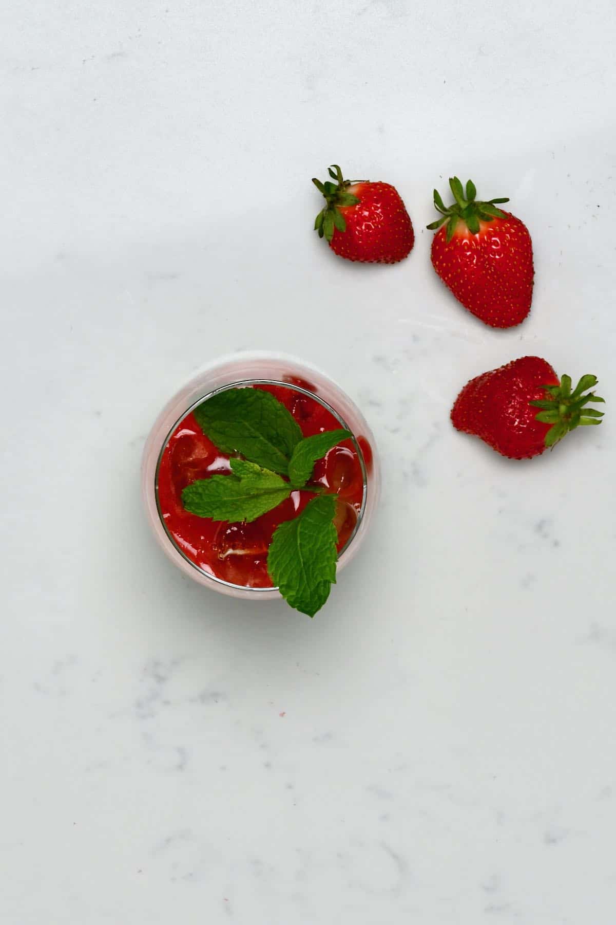 https://www.alphafoodie.com/wp-content/uploads/2021/08/Strawberry-Juice-A-glass-with-strawberry-juice.jpeg