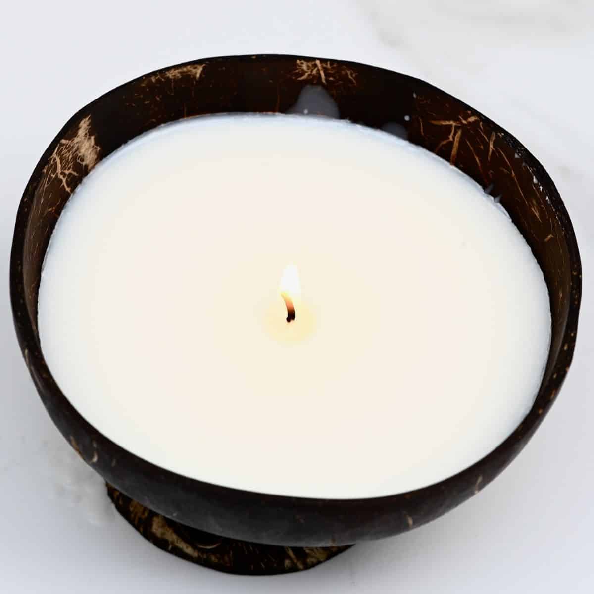 How To Select Best Wick For Candle Making