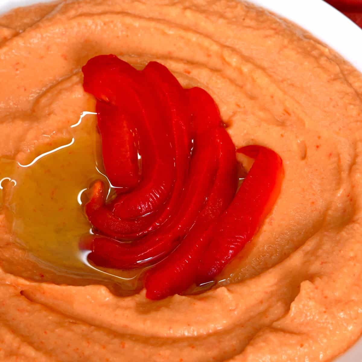 Vandret Kommerciel chance Roasted Red Pepper Hummus - Alphafoodie