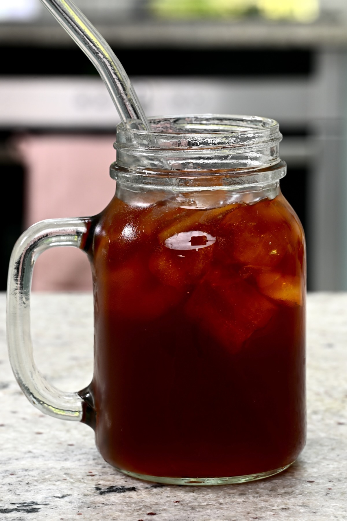 https://www.alphafoodie.com/wp-content/uploads/2022/07/Cold-Brew-Coffee-1-of-2.jpeg