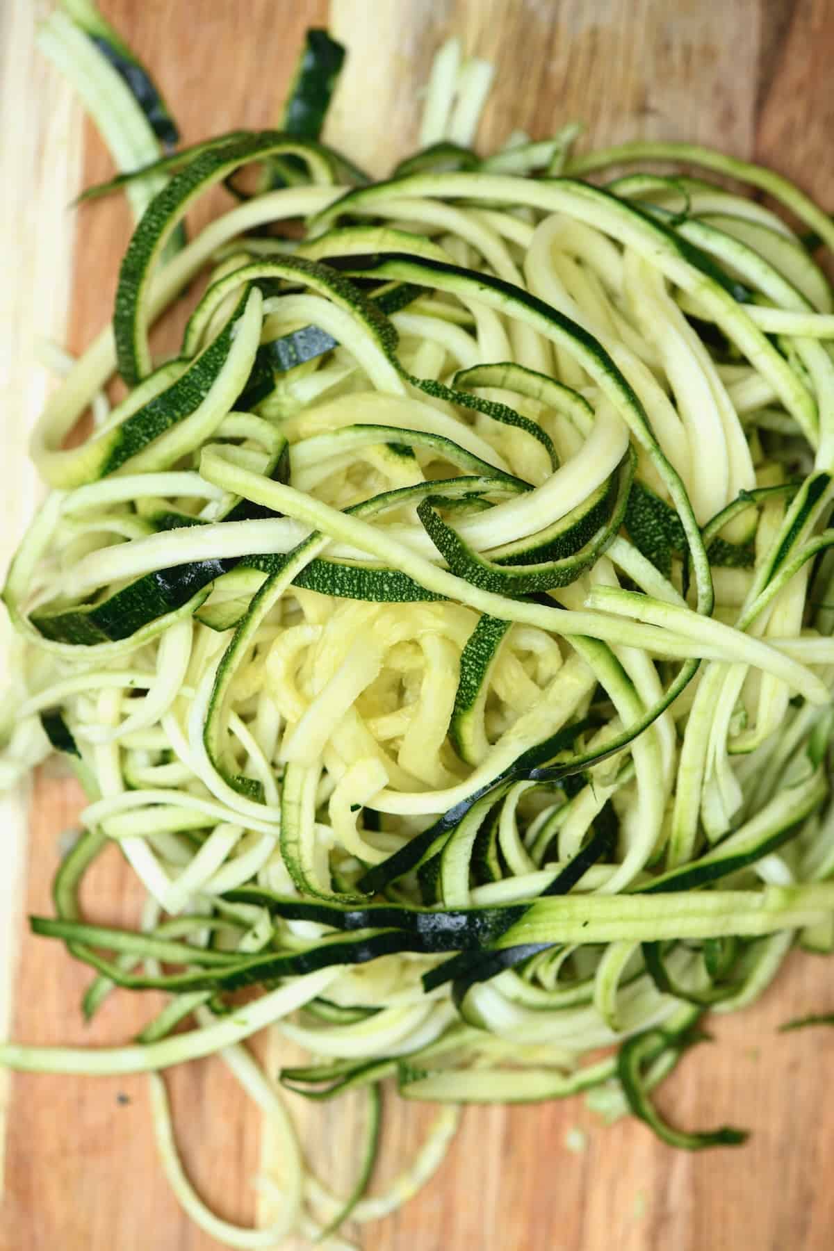 How to Make Zucchini Noodles • A Sweet Pea Chef