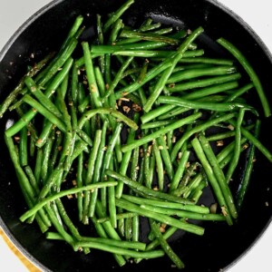 https://www.alphafoodie.com/wp-content/uploads/2022/08/Sauteed-Green-Beans-square-300x300.jpeg