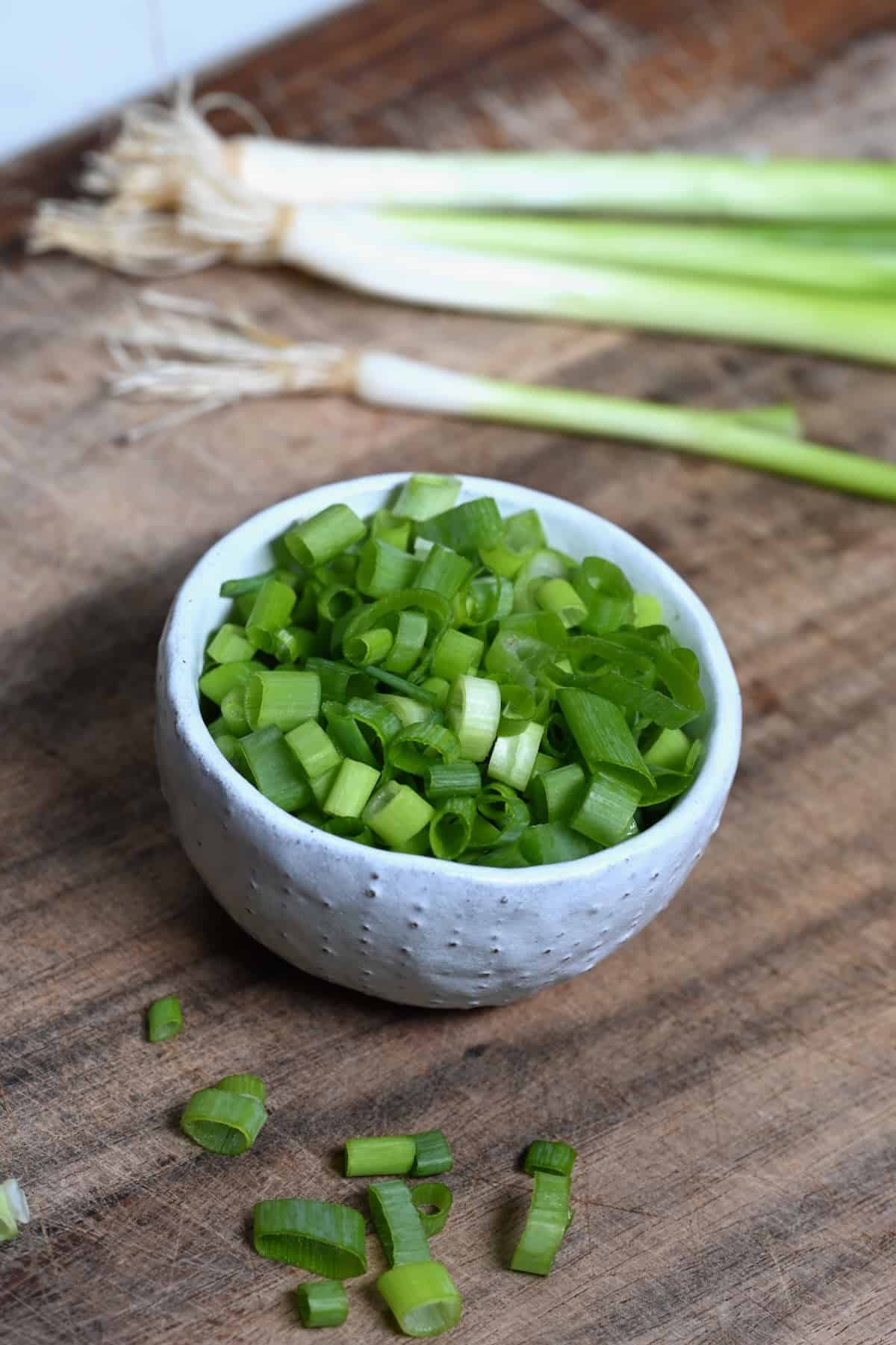 How To Cut Green Onions In 4 Easy Steps – Dalstrong