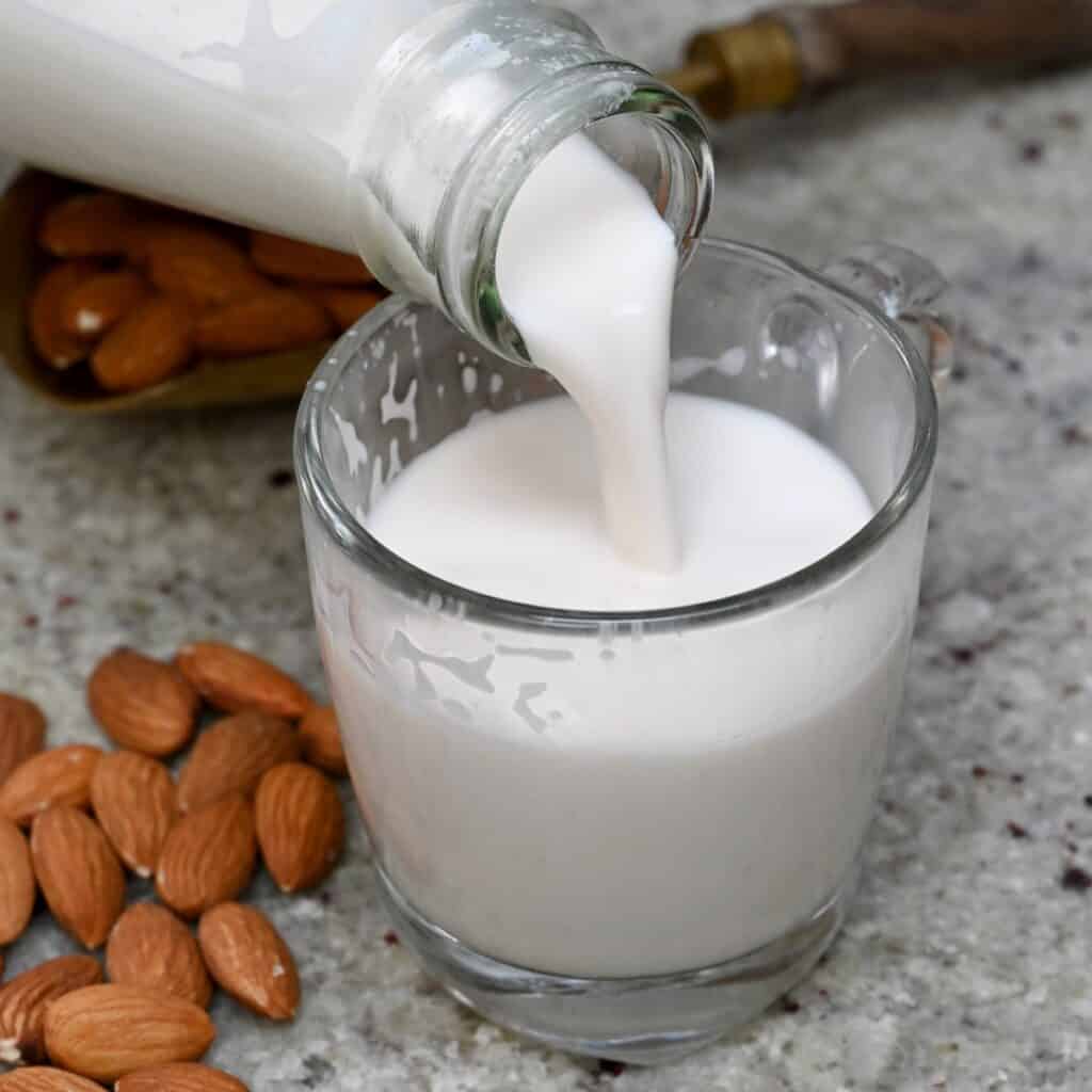 How to Make Almond Milk at Home - Alphafoodie